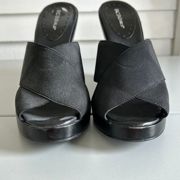 BCBGirls Black Elastic Crossover Platform Wedges Slip-On Sandals Heels Size 10 - Picture 4 of 14